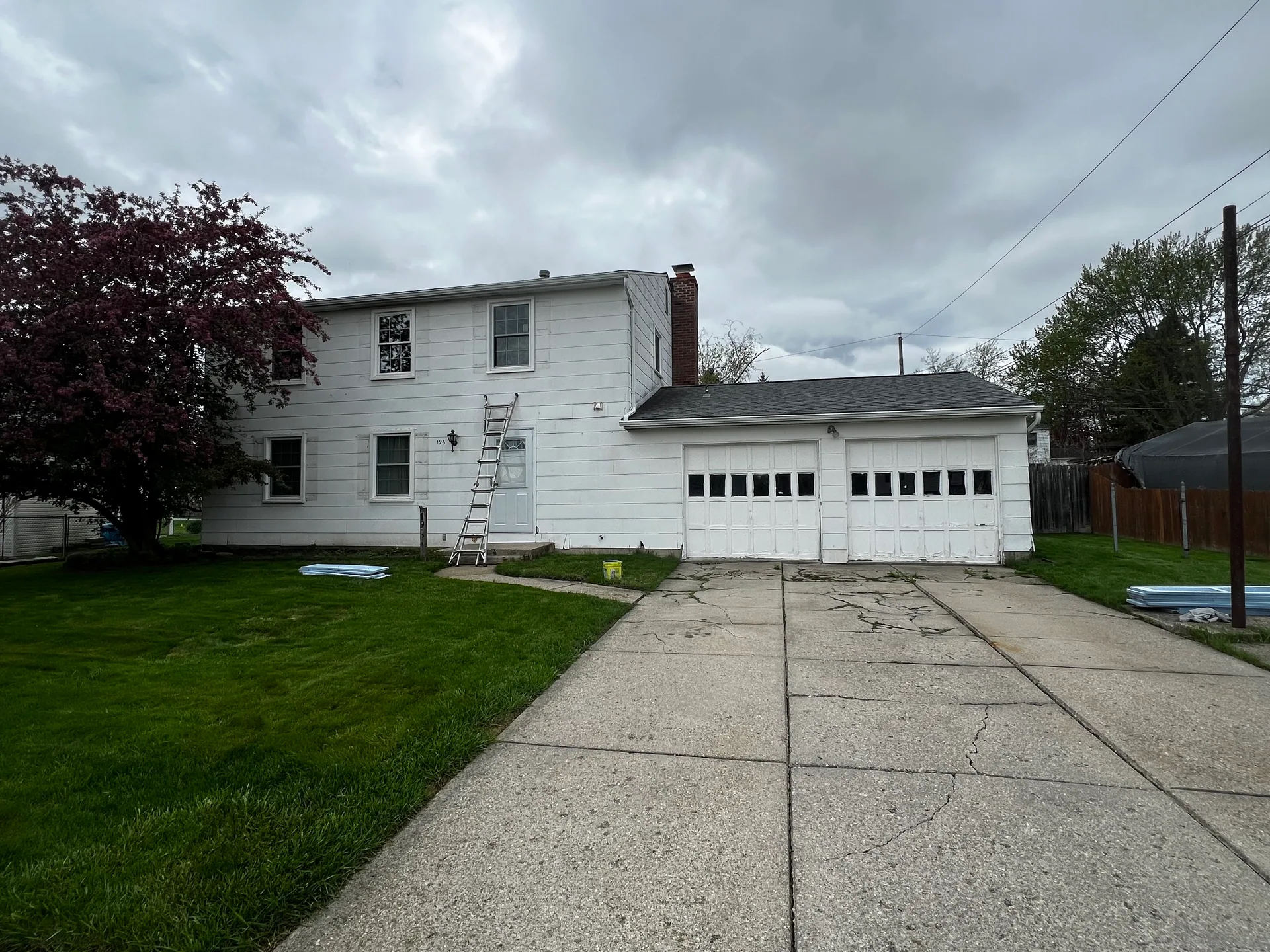 Siding Replacement or Repair: How to Decide